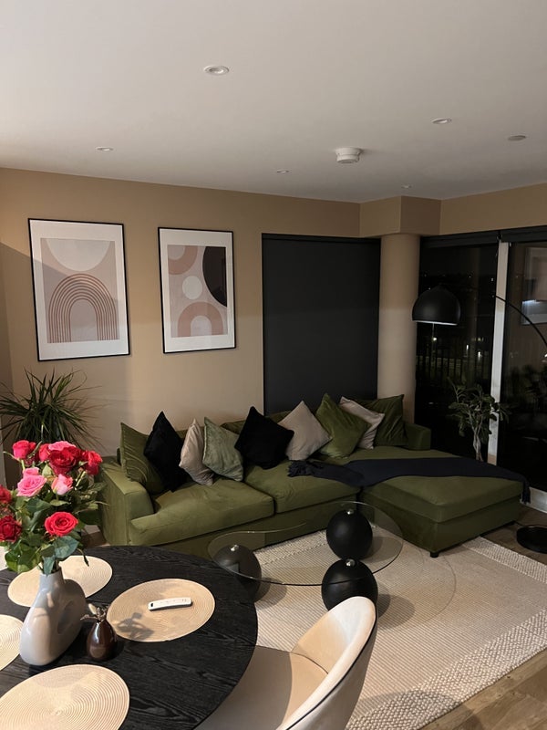 Room Banks Road in Greater London