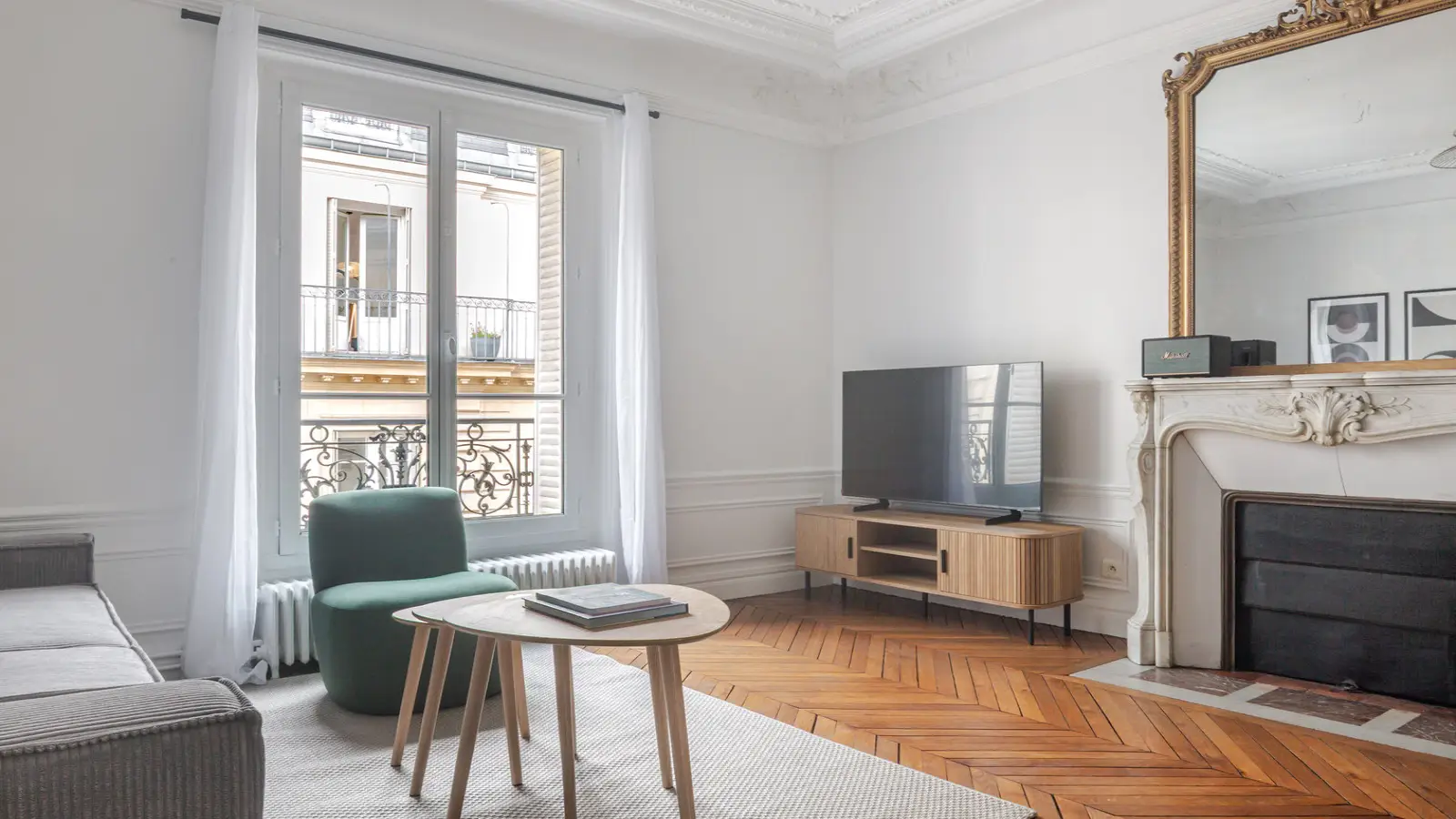 Appartement Rue de Ponthieu à Paris