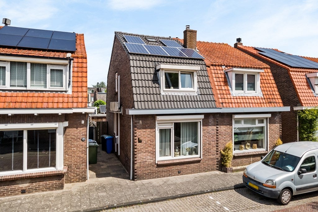Admiraal de Ruyterstraat 90 in Sliedrecht