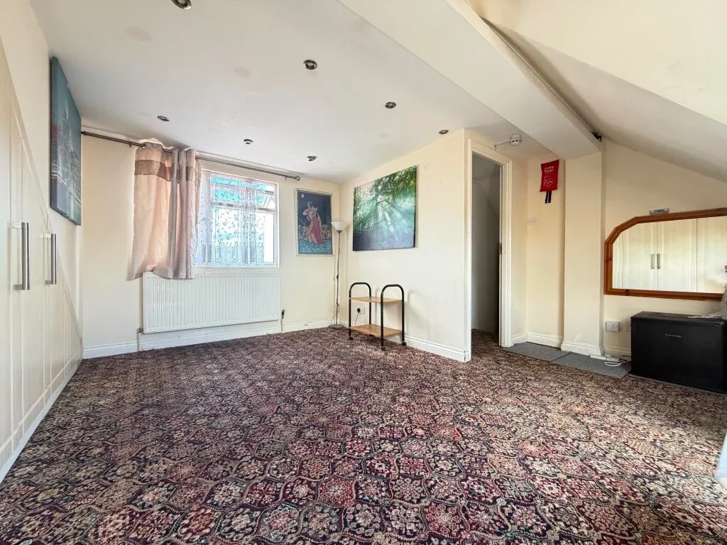 House Lady Margaret Road in Greater London