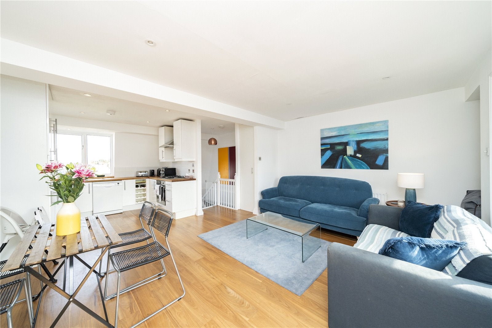 Flat Maclise Road in Greater London