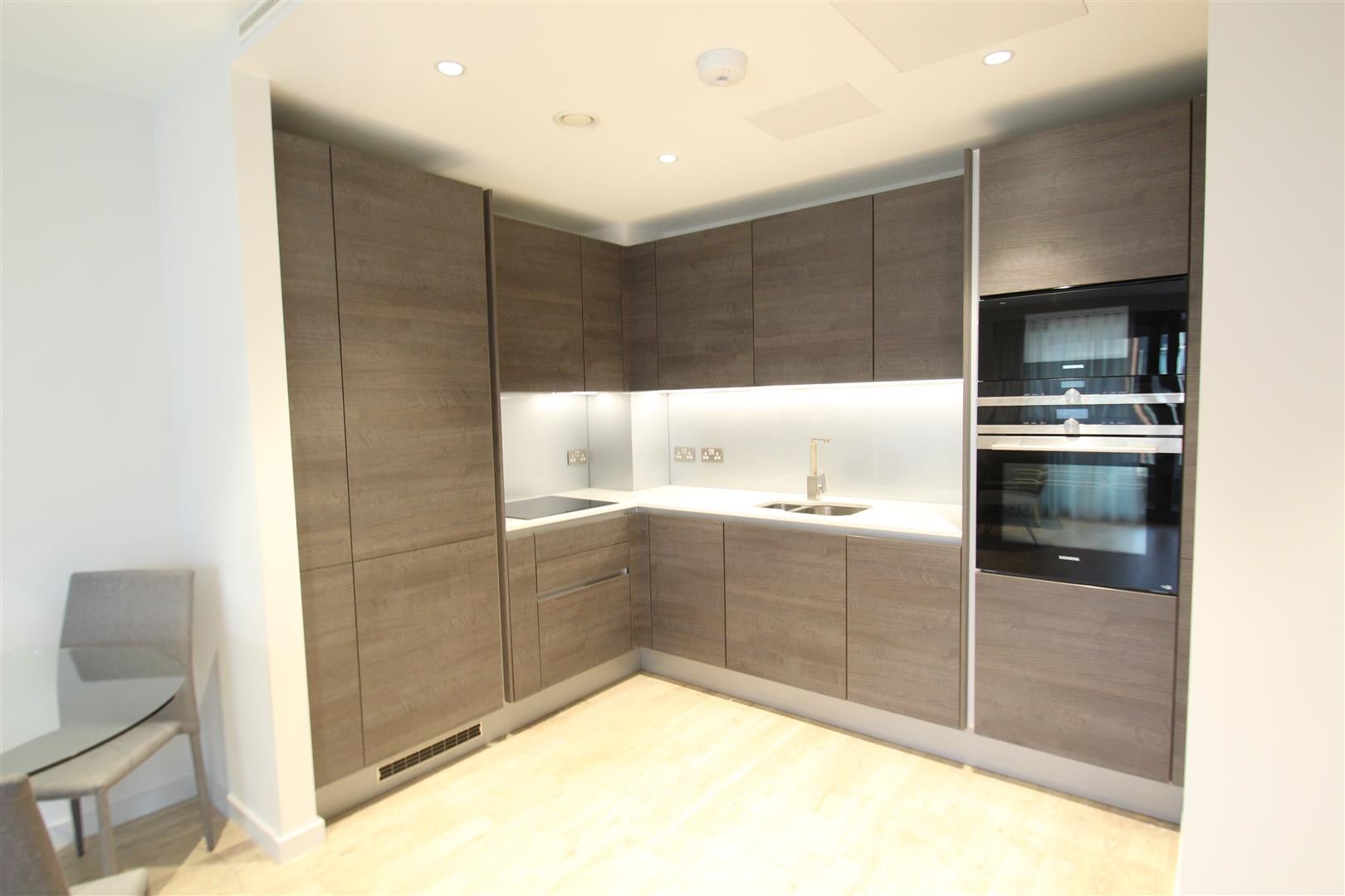 Flat Camley Street in Greater London