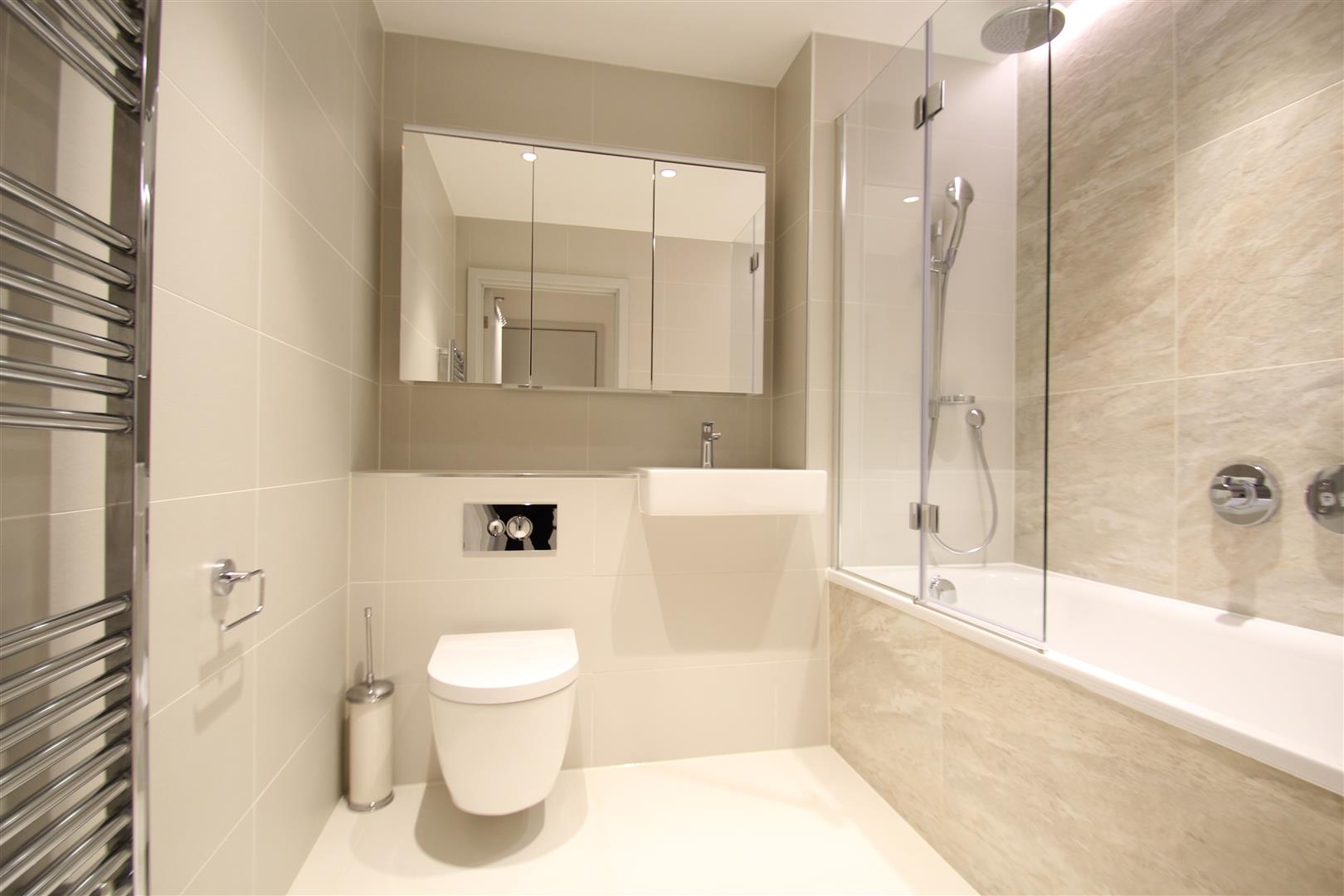 Flat Camley Street in Greater London