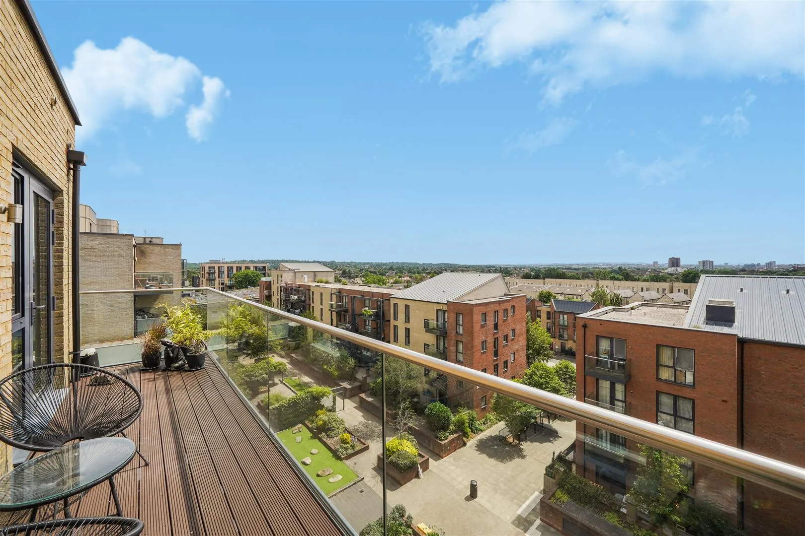 Flat Brannigan Way in Greater London