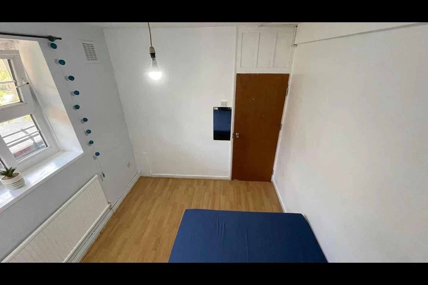 Room Ernest Street in Greater London