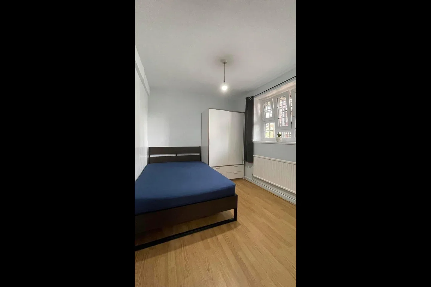 Room Ernest Street in Greater London