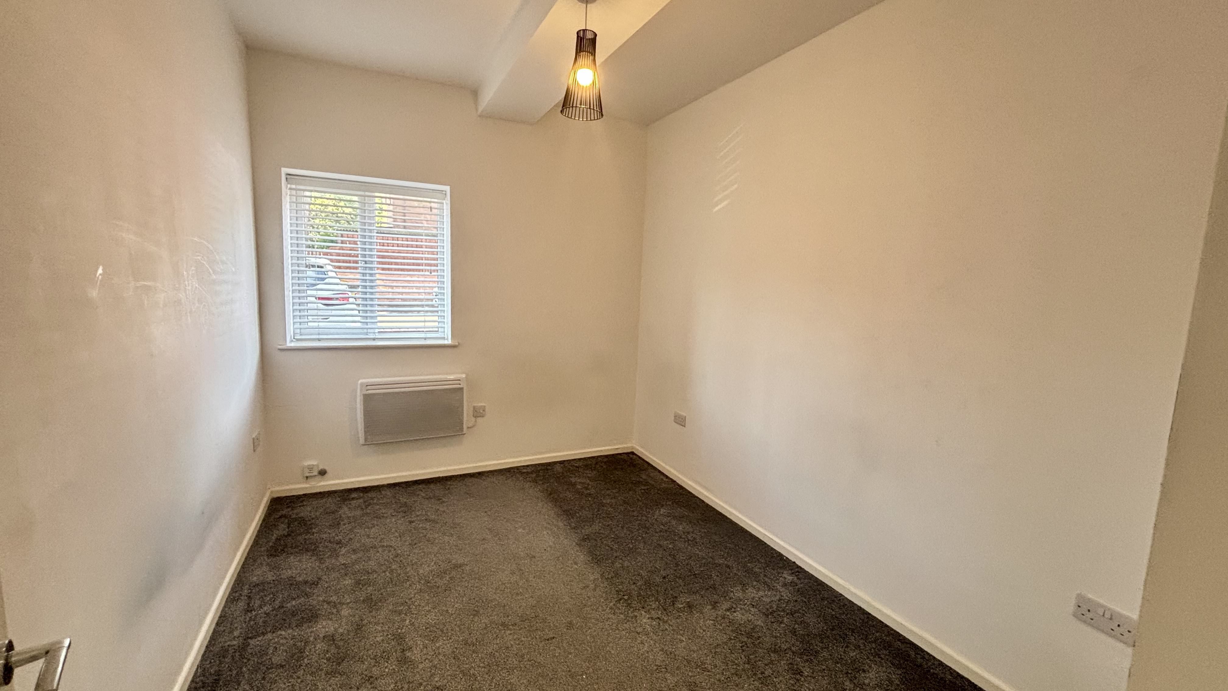 Flat West Road in Newcastle upon Tyne