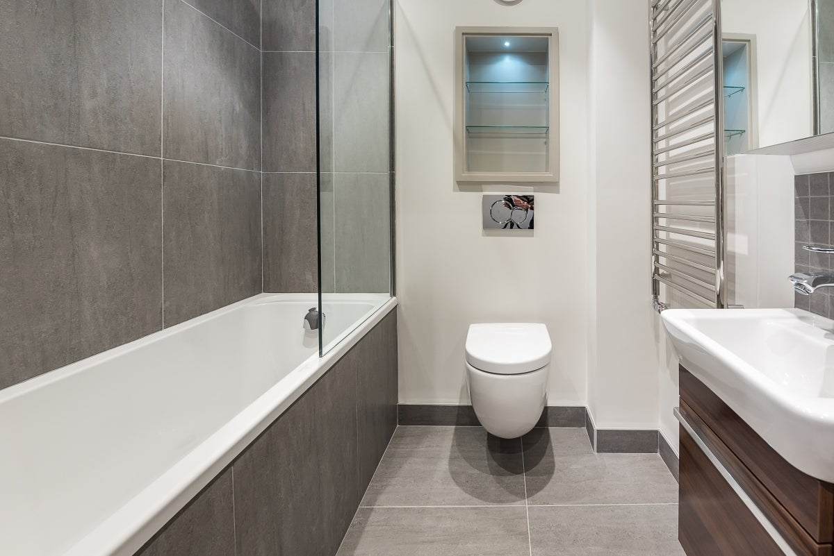 Flat Victoria Villas in Greater London