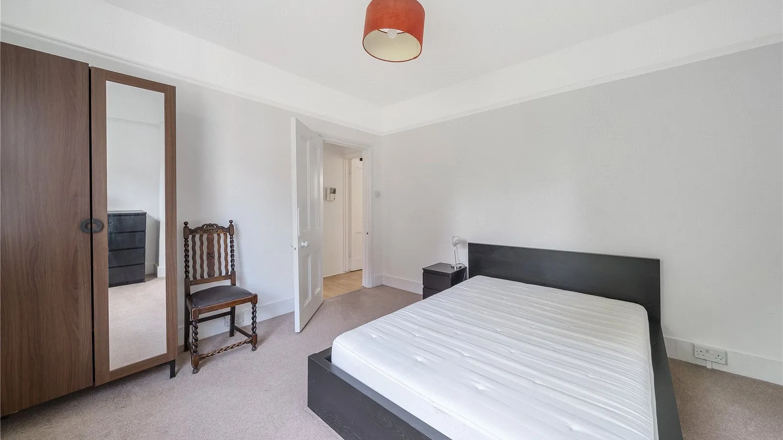 Flat North Road in Greater London