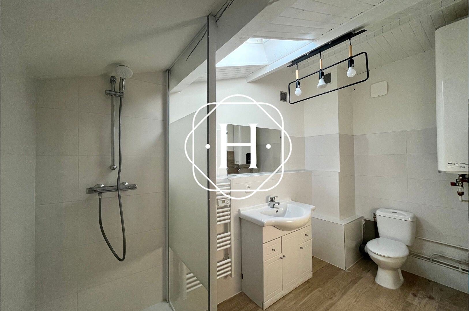 Flat Rue Charles Robin in Bourg-en-Bresse