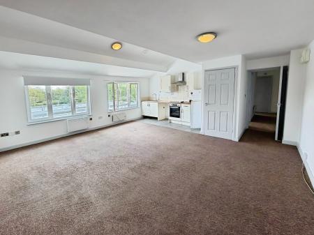 Flat Misterton in Peterborough