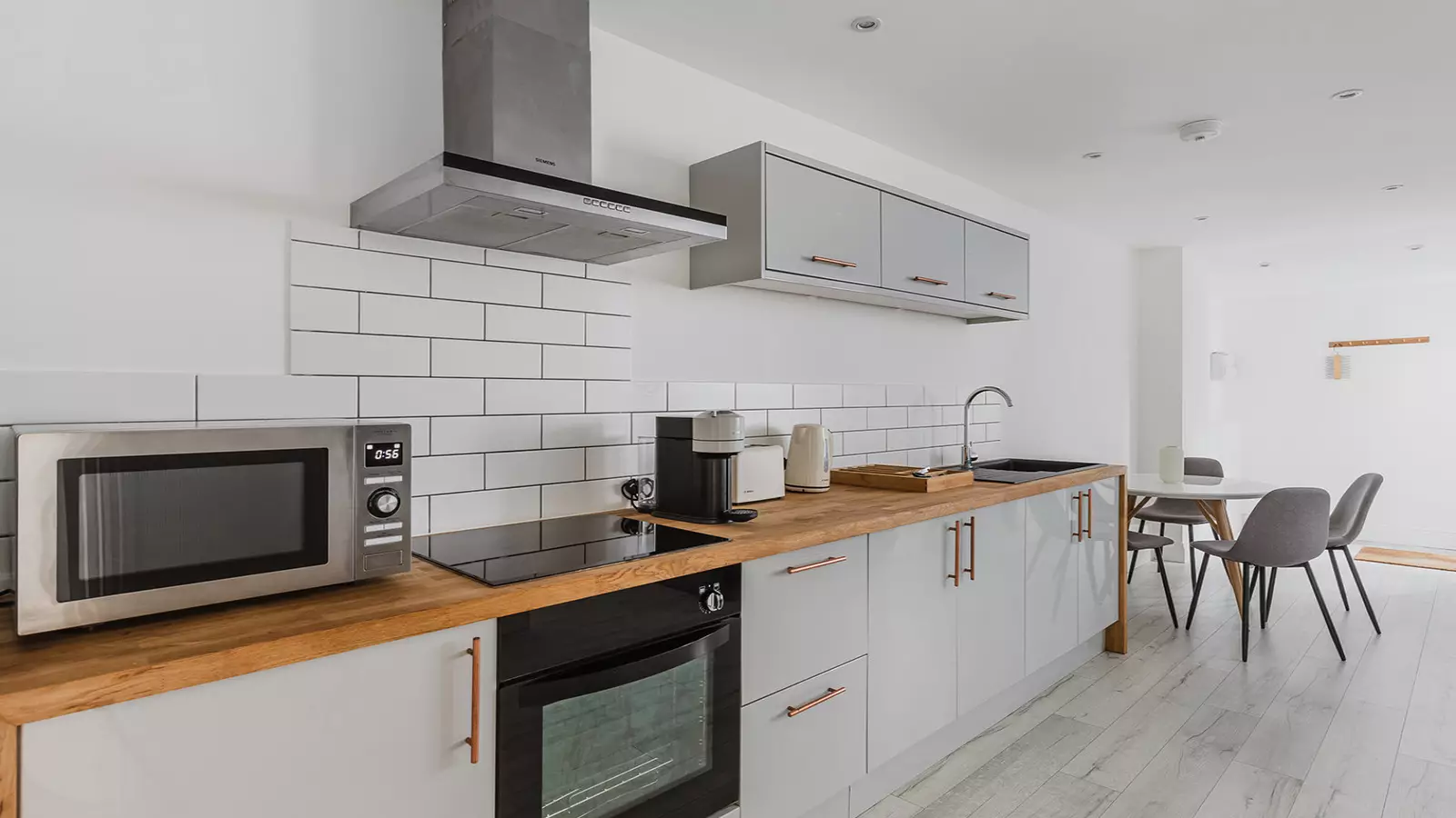 Flat Fairholme Road in Greater London