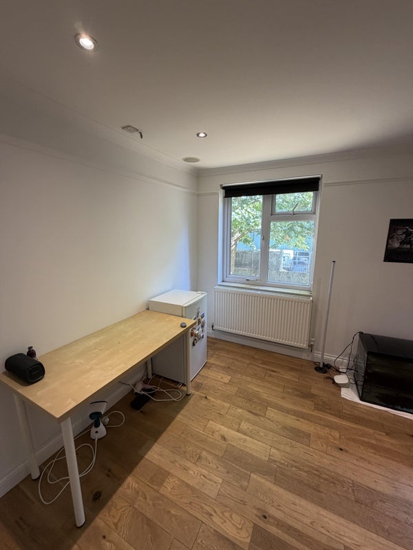 Room Paddington Green in City of Westminster
