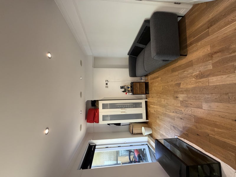 Room Paddington Green in City of Westminster