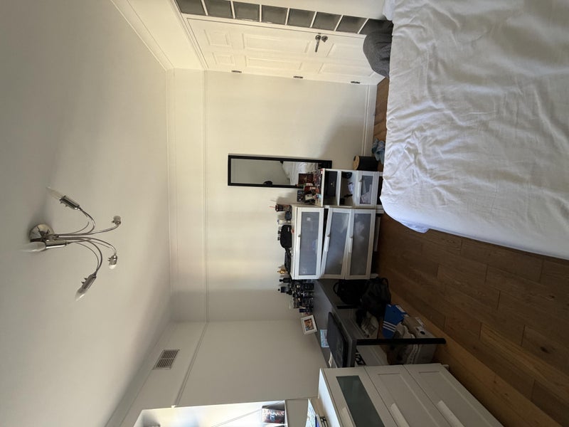 Room Paddington Green in City of Westminster