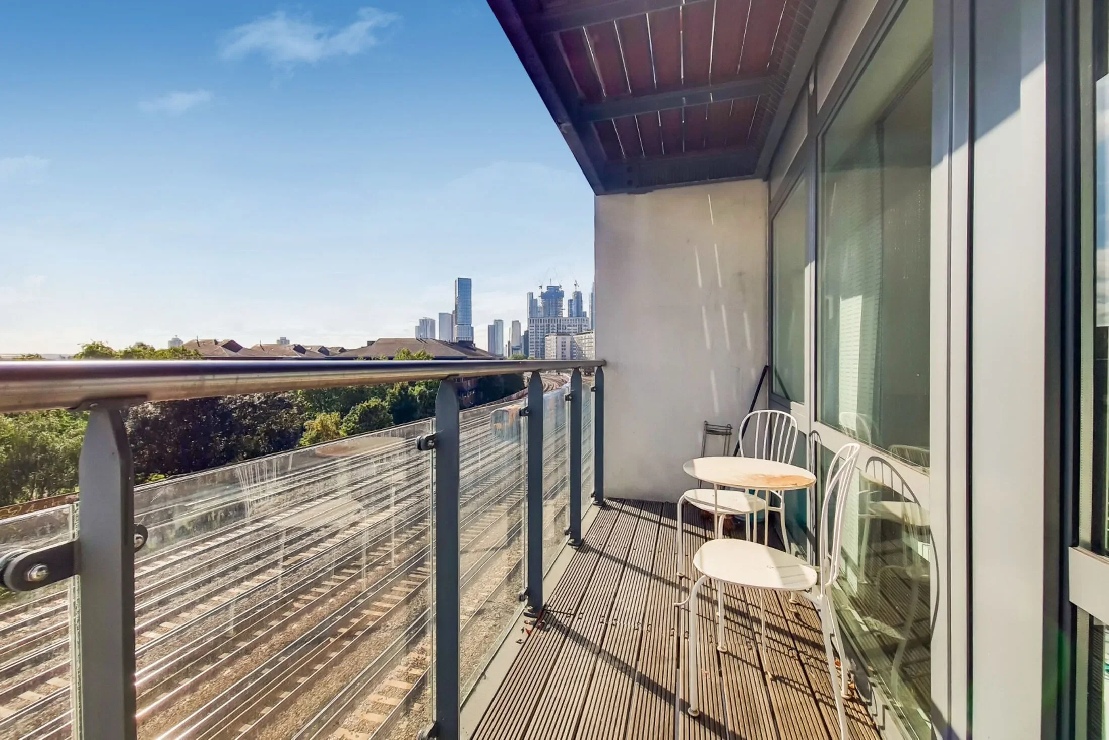 Flat Salamanca Place in Greater London