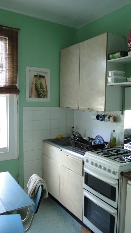 Room Wimborne Road in Greater London