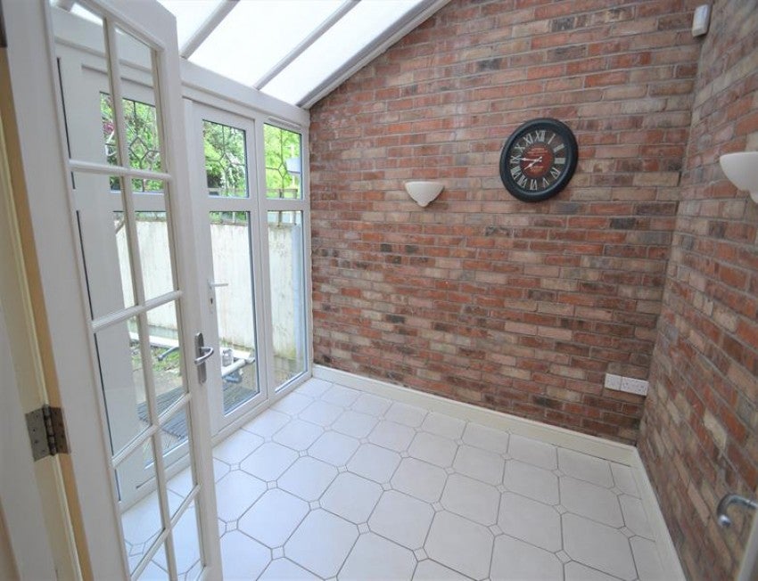 House Heath Drive in Knutsford