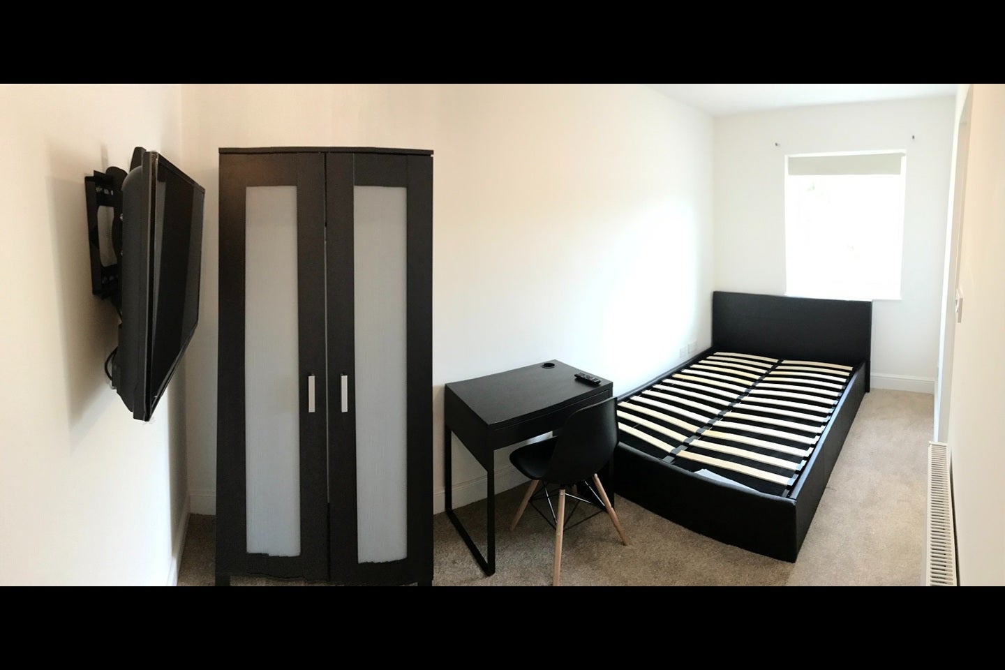 Room Crane Way in Cranfield