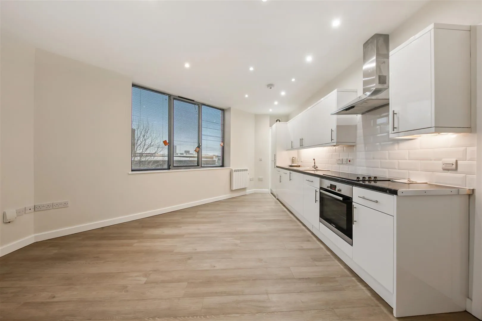 Flat Wesley Avenue in Greater London