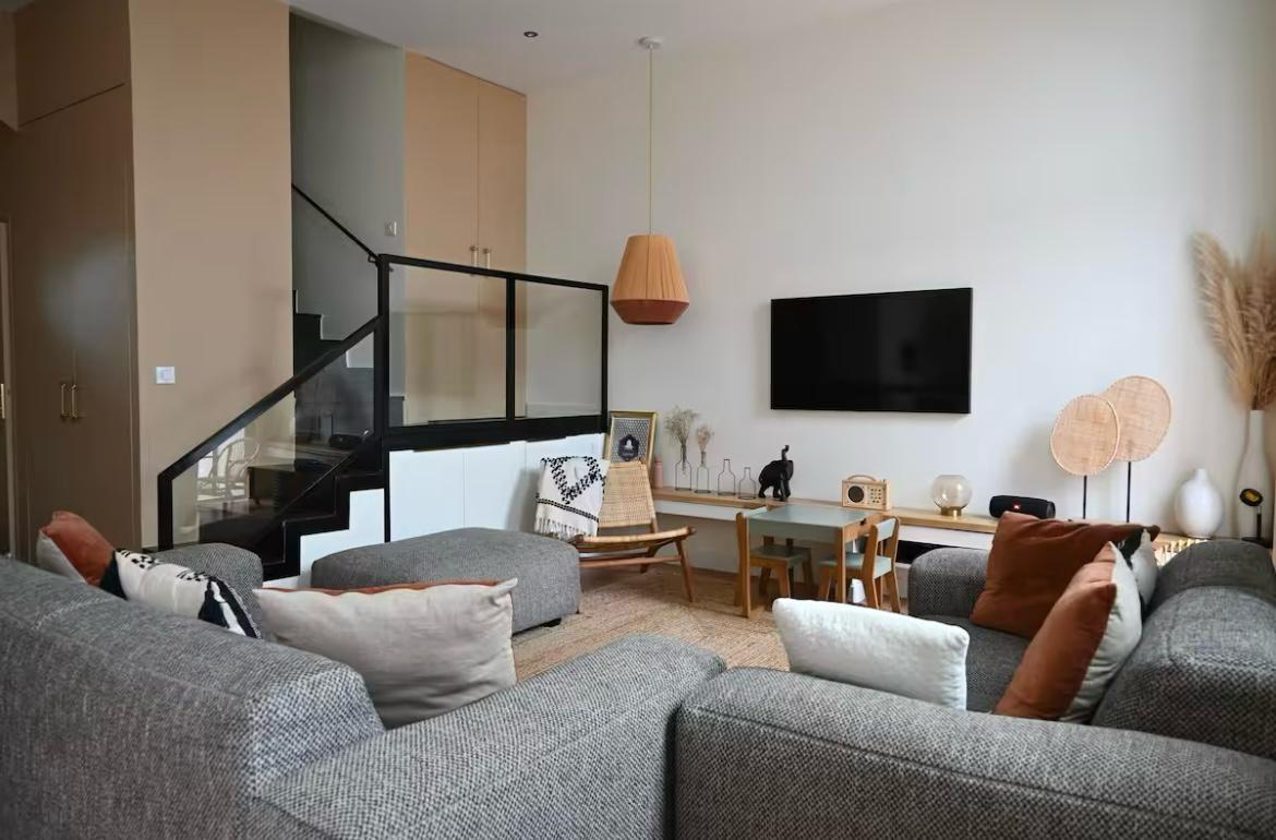 Flat Rue Edmond Rostand in Marseille