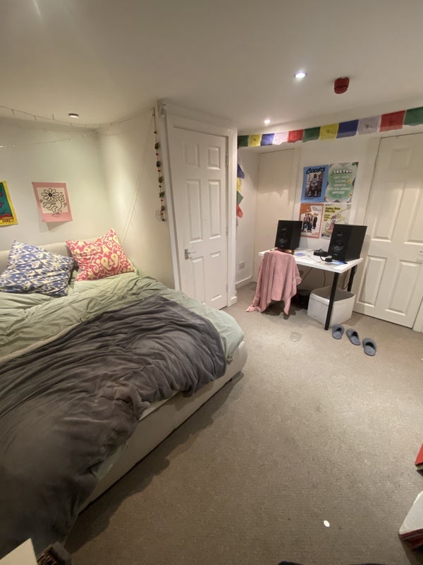 Room Highbury Terrace in Leeds