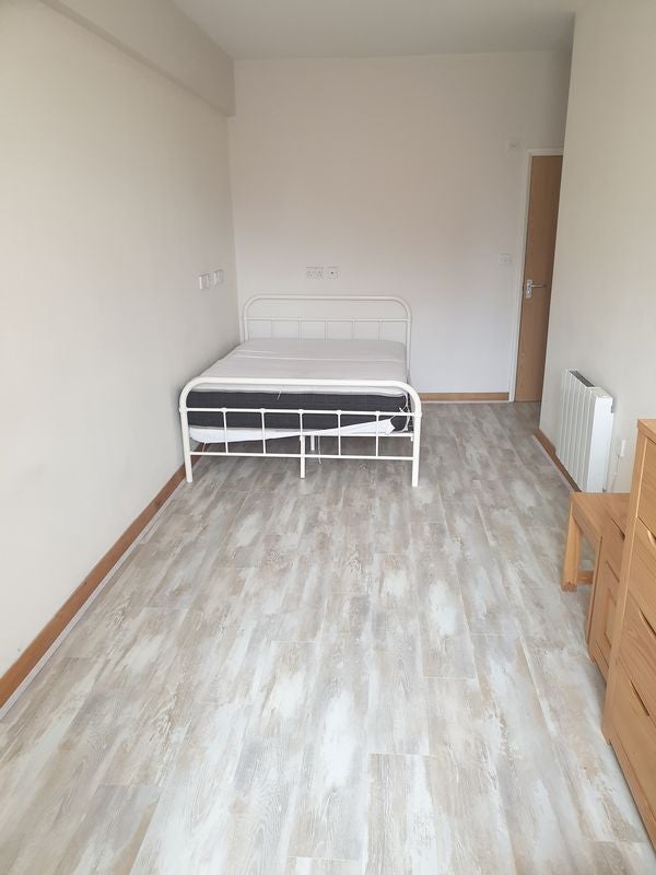 Room St Swithin's Street in Worcester