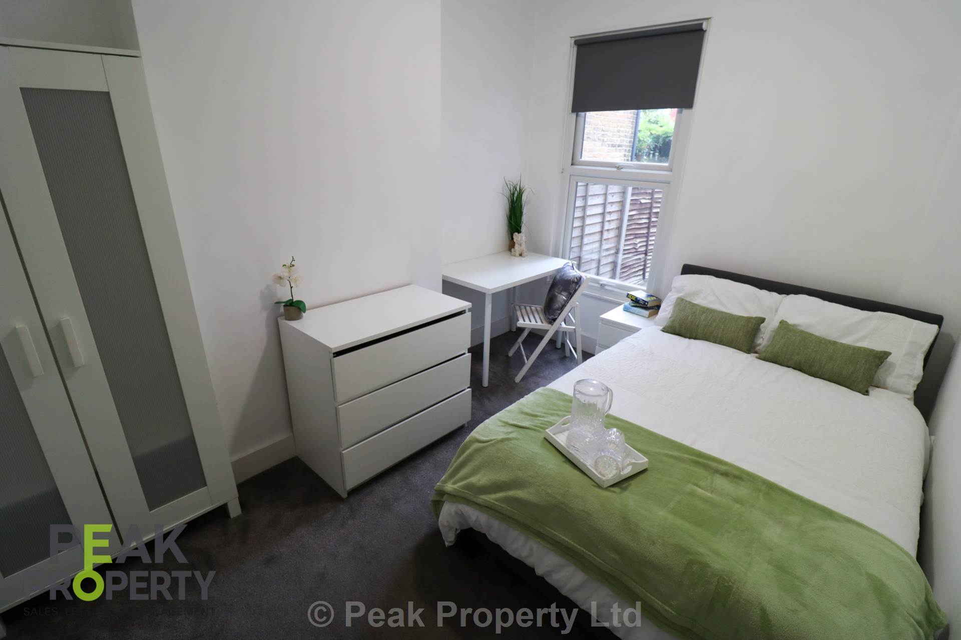 Room St Ann's Road in Southend-on-Sea