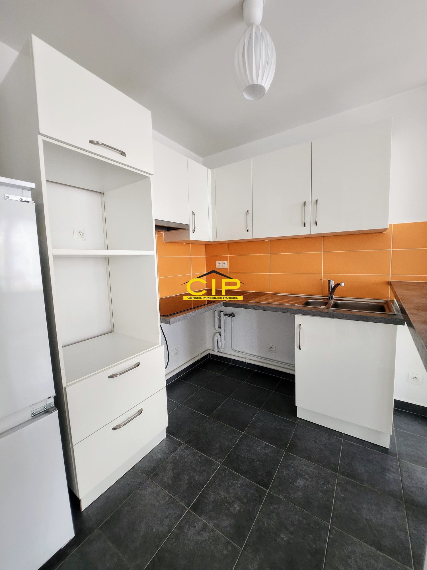 Flat Allée Louis Blériot in Bois-Colombes