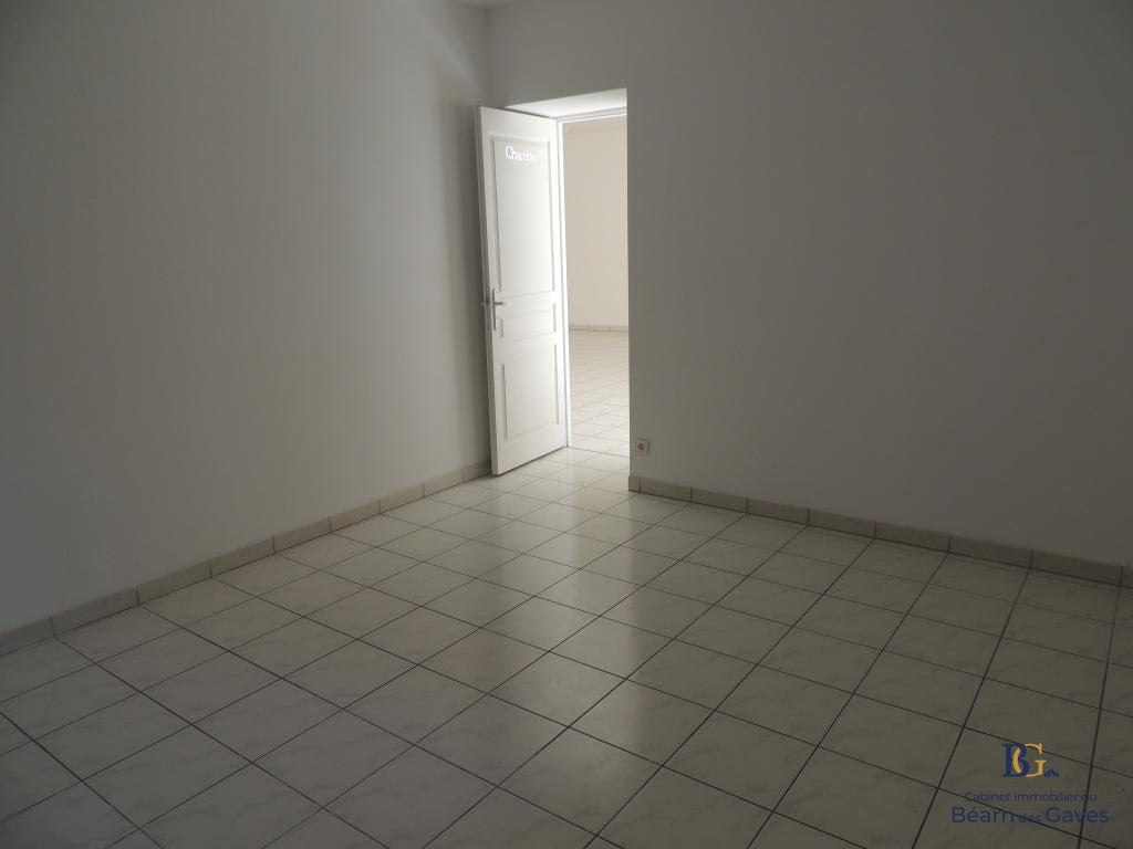 Flat Promenade Pain de Sucre in Salies-de-Béarn