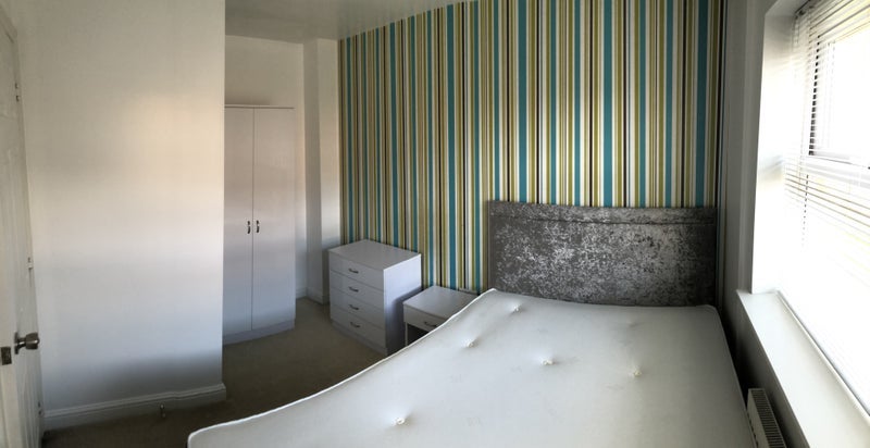 Room Valley Drive in Tamworth