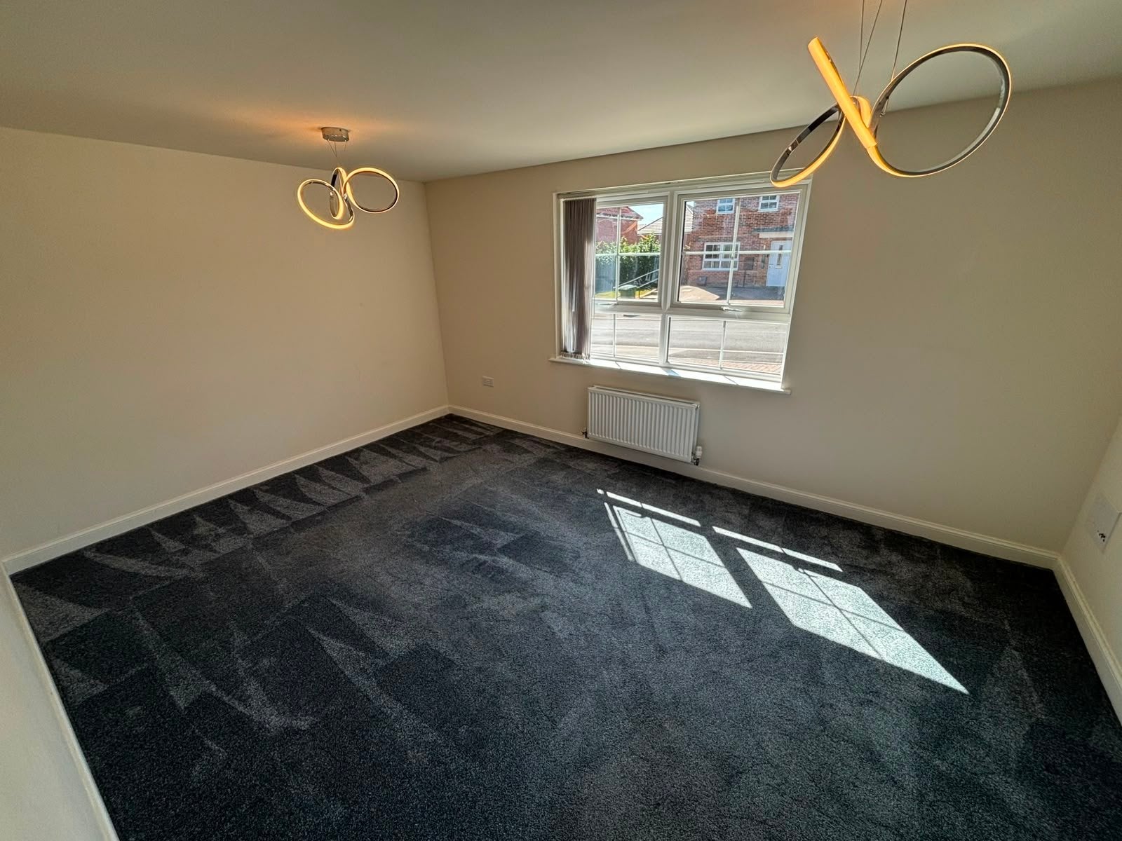 House Hornbeam Drive in Healing