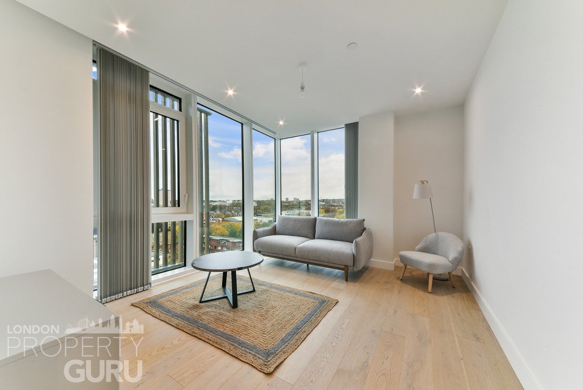 Flat Brill Place in Greater London