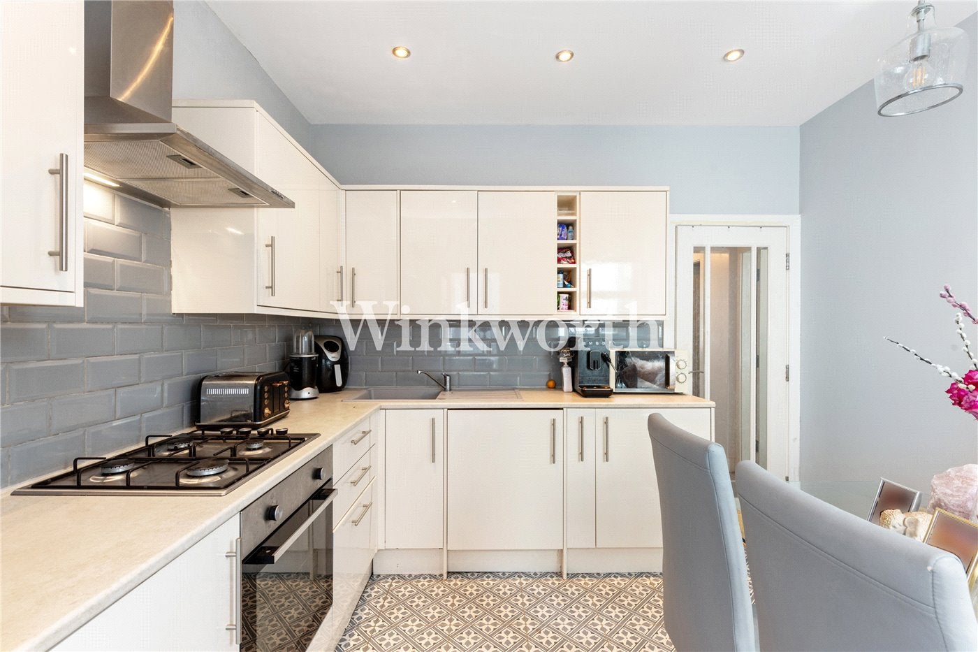 House Sirdar Road in Greater London