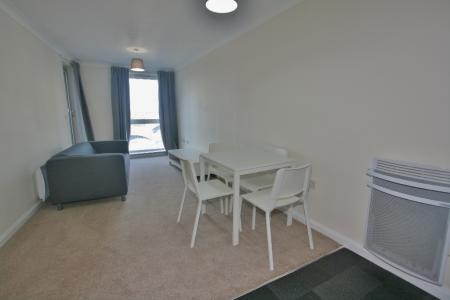 Flat Alençon Link in Basingstoke and Deane