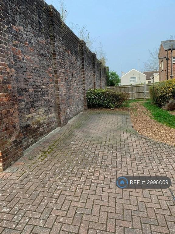 Flat John Street in Tunbridge Wells