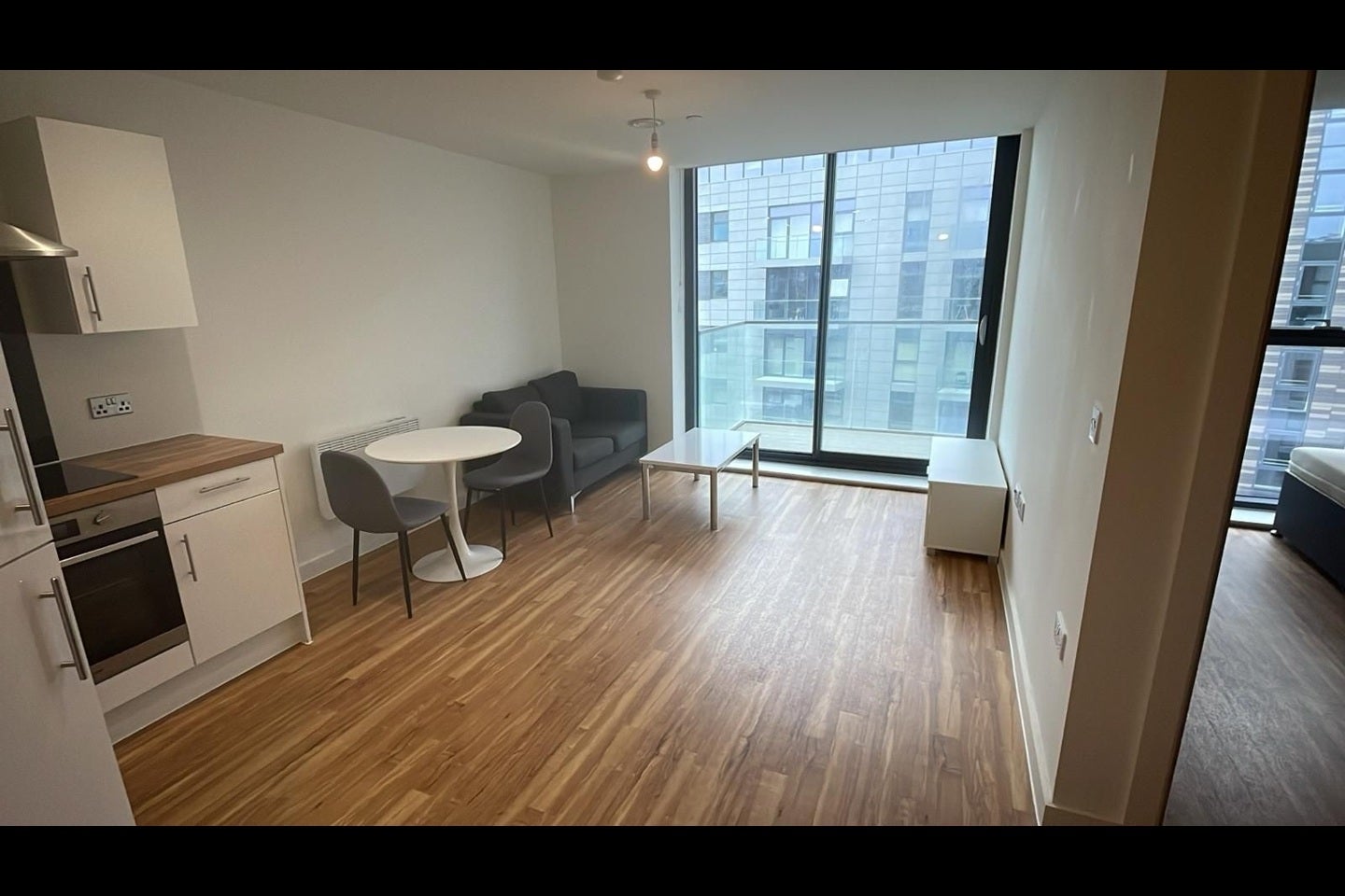 Flat Pomona Strand in Trafford