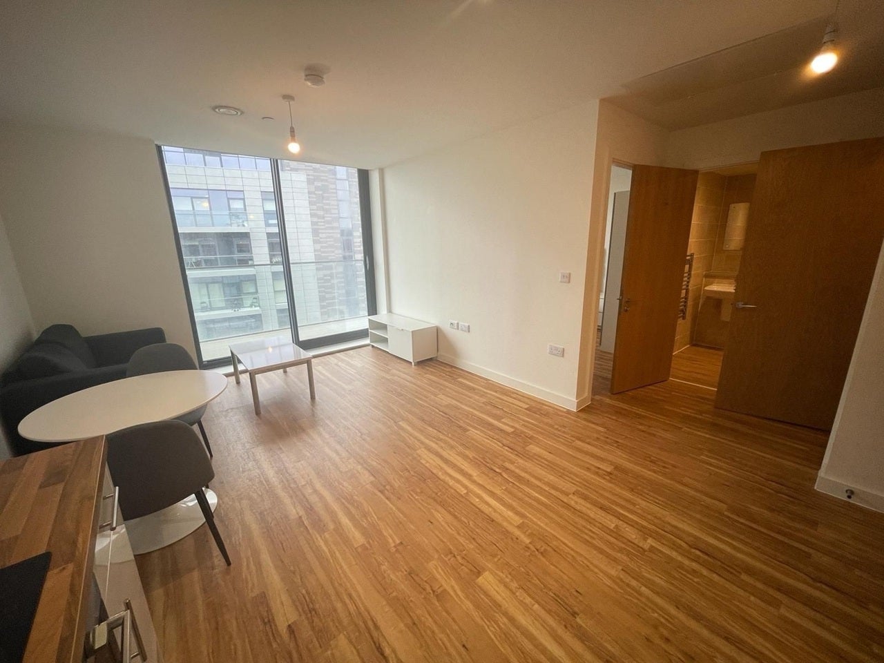 Flat Pomona Strand in Trafford