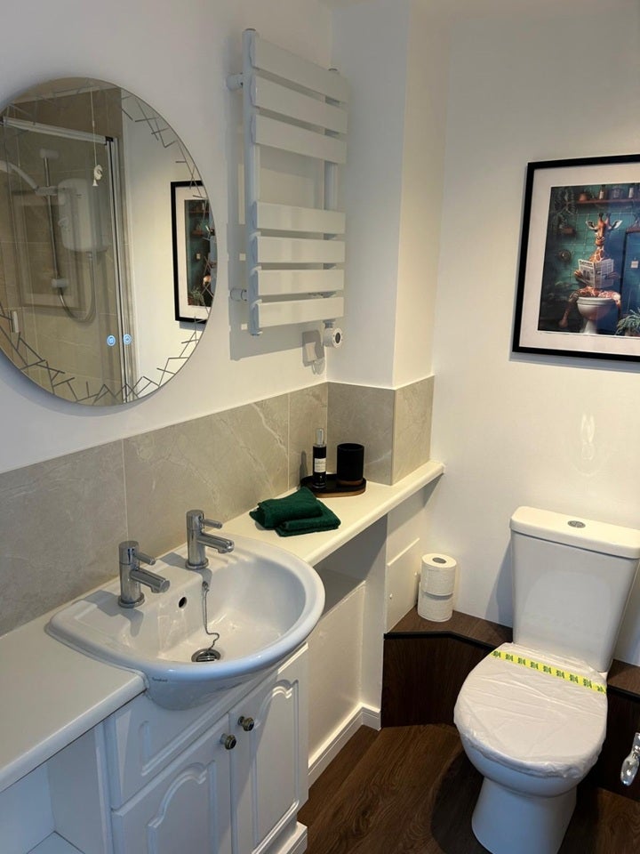 Flat Harcourt Mews in Greater London