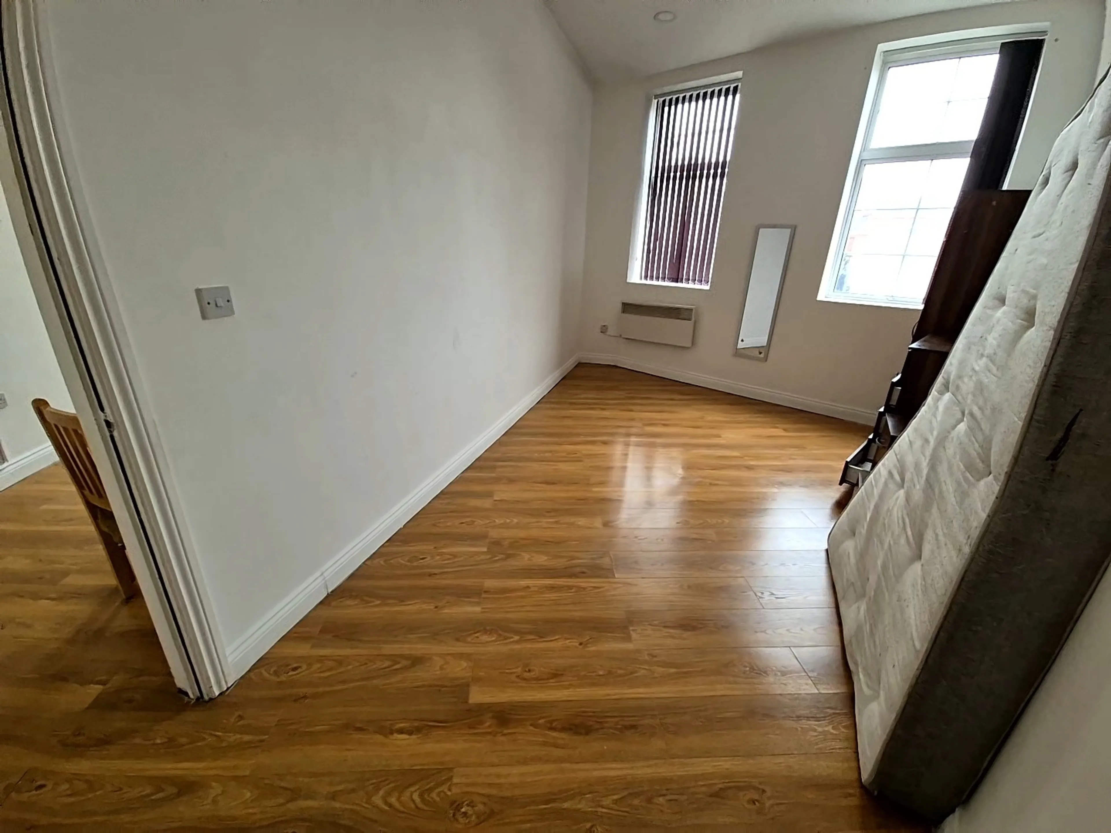 Flat Upper Bond Street in Hinckley and Bosworth