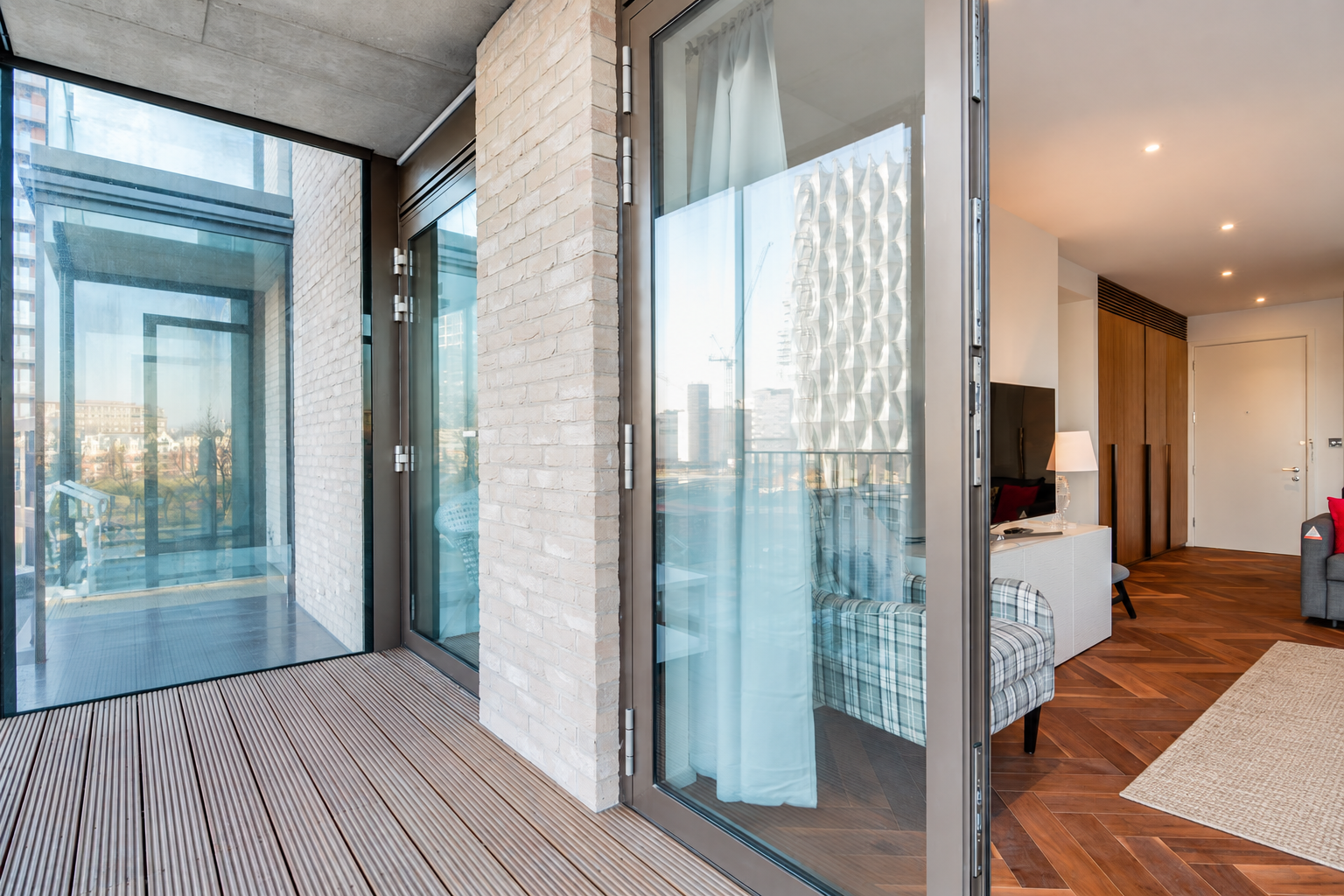 Flat New Union Square in Greater London