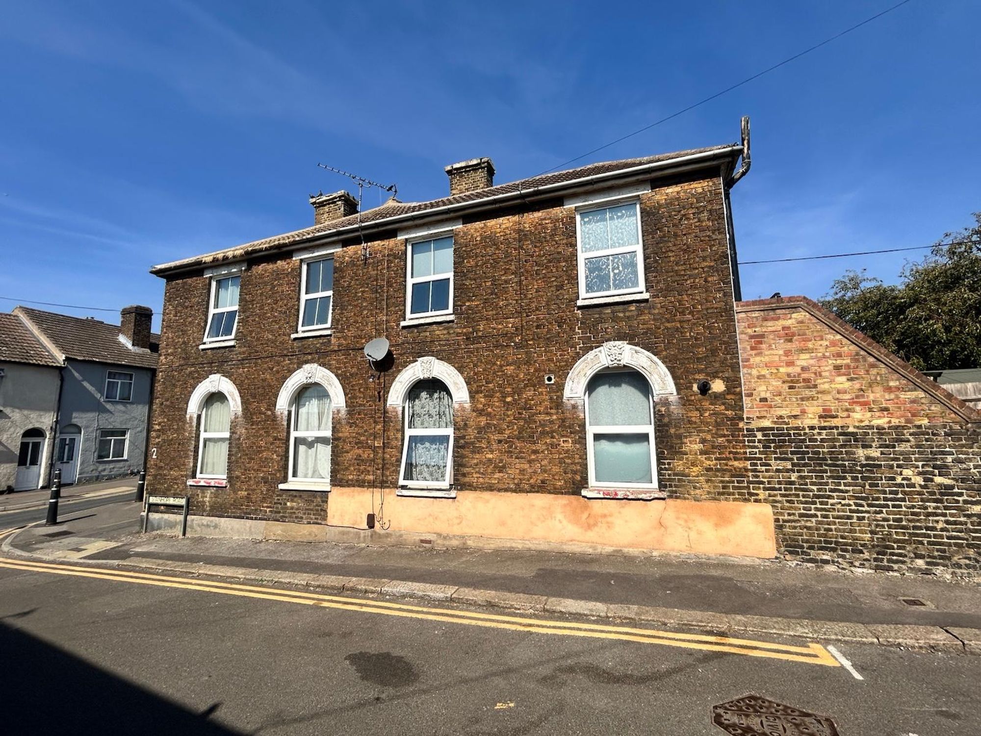 Flat Bryant Road in Strood