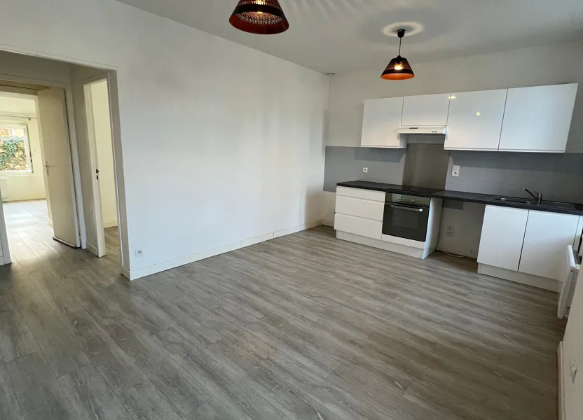 Appartement Avenue du 8 Mai 1945 à Tournon-sur-Rhône