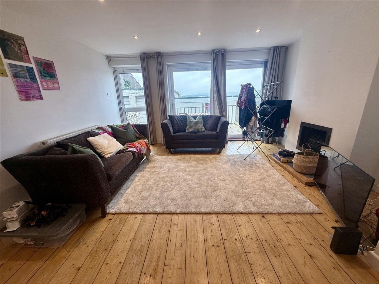 Room Clifton Wood Road in Bristol