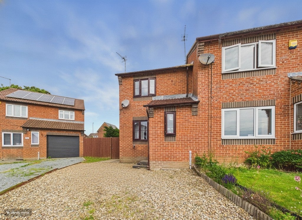 House Southfield Close in Driffield