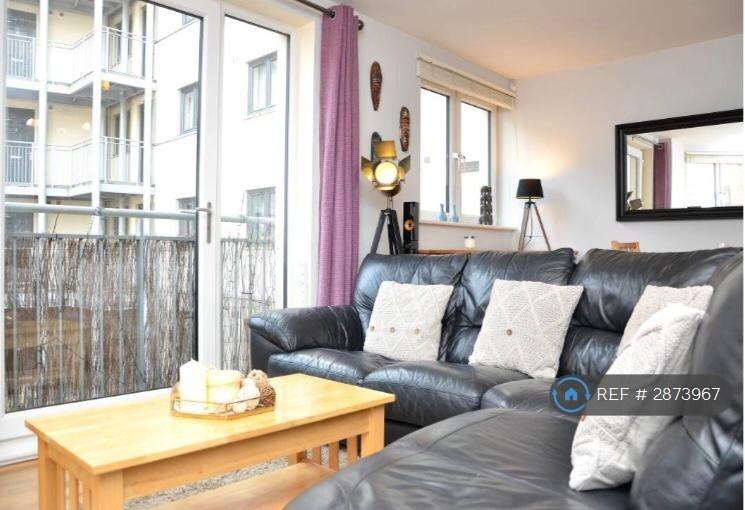 Flat Salisbury Court in City of Edinburgh