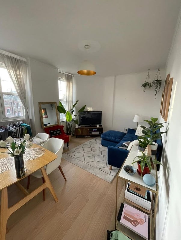 Flat Fair Street in Greater London