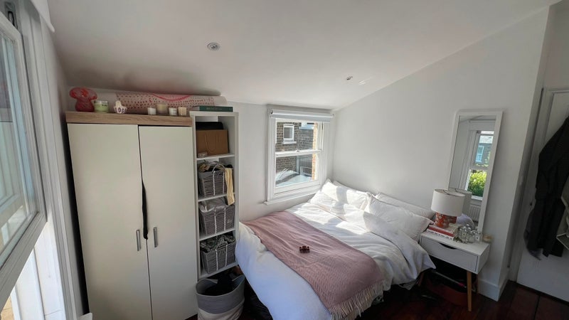 Room Marriott Road in Greater London