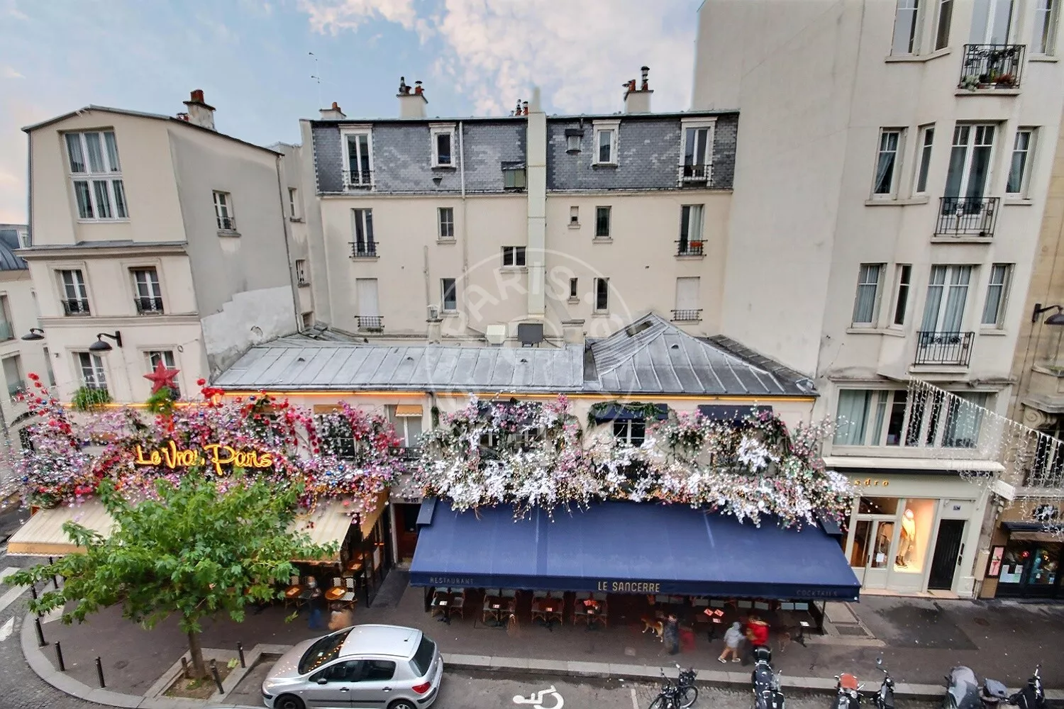 Appartement Rue des Abbesses à Paris