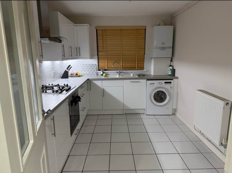Room Wembley Park Drive in Greater London